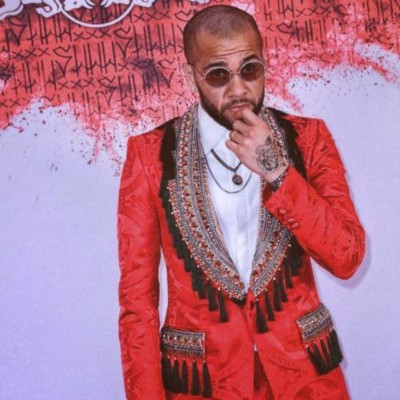 Apasionado beso de Thiago y uno en muletas: Así viven la navidad 2020 los cracks del fútbol