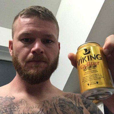 ¡Increíble! El futbolista de la Premier League que se baña con cerveza para conservarse &nbsp;&nbsp;