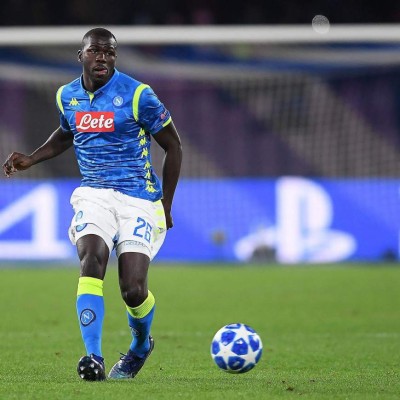 ¡De lujo! El sorprendente 11 ideal de los fichajes que han sido vinculados al Real Madrid