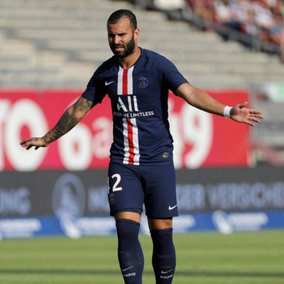 El mercado: Real Madrid con tres delanteros fuera, PSG y otro fichaje; Barcelona le roba jugador al Atlético