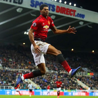 Así juegan: El tremendo 11 del Manchester United para frenar a Messi y al Barcelona