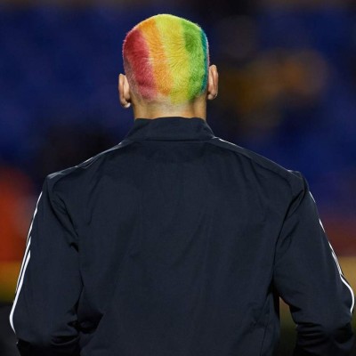 Liga MX: Nahuel Guzmán sorprende con su nuevo look en apoyo al movimiento LGBT