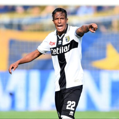 Las 11 grandes figuras que se podrían retirar del fútbol por culpa del coronavirus