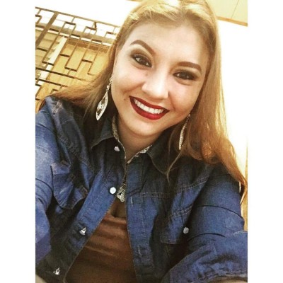 Jacqueline Bossow, la reina porteña seguidora del Platense y Real Madrid