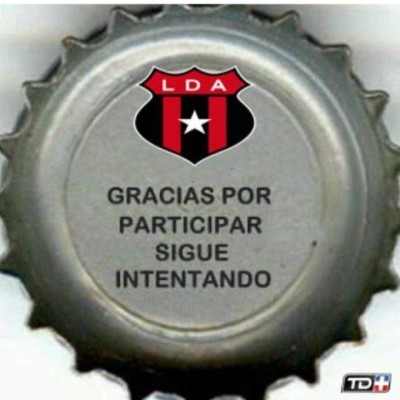 Olimpia elimina a Alajuelense y memes destrozan a Benito Floro