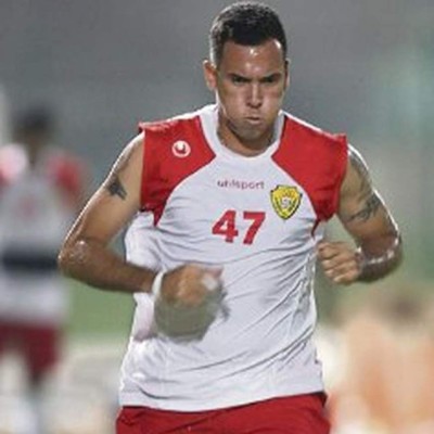 Centroamericanos que han jugado en ligas exóticas alrededor del mundo