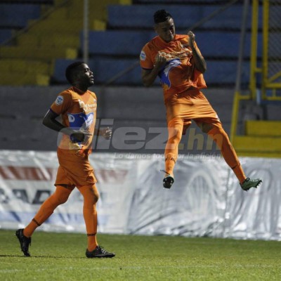 NO VISTE EN TV: La táctica fallida del Real España y el festejo de Júnior Lacayo