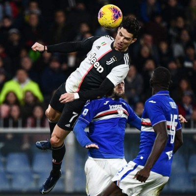 Desafía la gravedad: La secuencia del brutal salto de Cristiano Ronaldo para marcarle al Parma