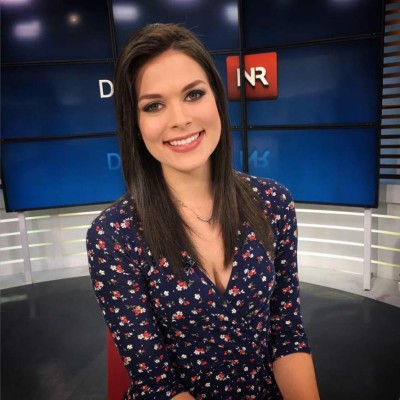 Jennifer Segura, la hermosa periodista tica aficionada al equipo del 'Ro-Ro'