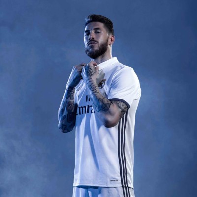 Real Madrid presenta su nueva equipación para la temporada2016-17
