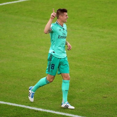 Fotos: Los gestos de Kroos tras su golazo olímpico con el Real Madrid y la cara de Marcelo