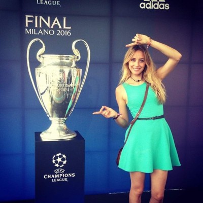 FOTOS: Ella es Cristina Gullón, la preciosa presentadora de Real Madrid TV