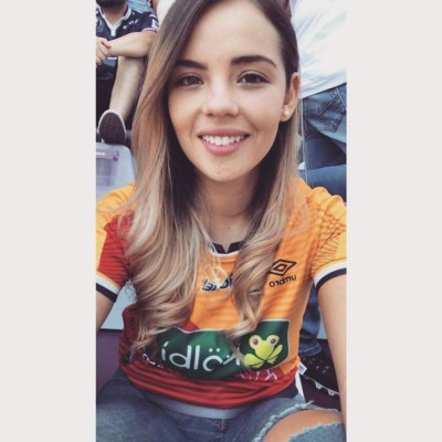 ¡Hermosura florense! Sophía Umaña, la aficionada del Herediano más linda