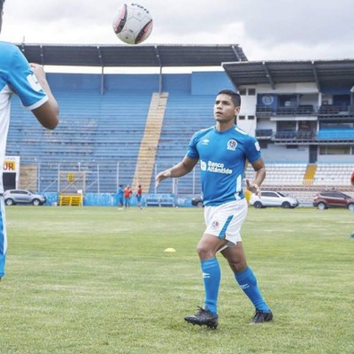 La evolución de Carlos Pineda: Del anonimato a brillar en Olimpia y en la Selección de Honduras