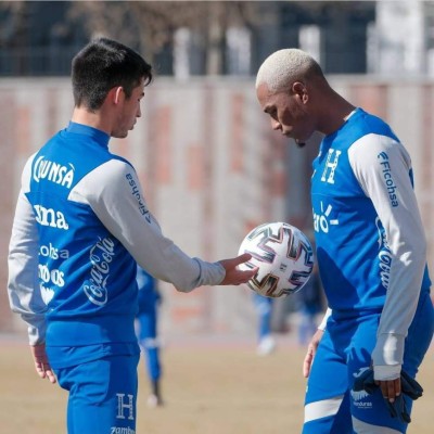 Bajo temperaturas gélidas y con buen ánimo, Selección de Honduras realizó su primer entrenamiento en Bielorrusia