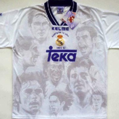 Los uniformes más feos en la historia del Real Madrid y Barcelona