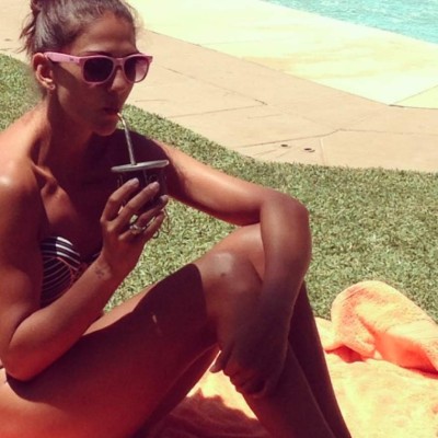 ¡Hermosa! Lorena Bernal, la guapa esposa del candidato a asumir el banquillo del Arsenal