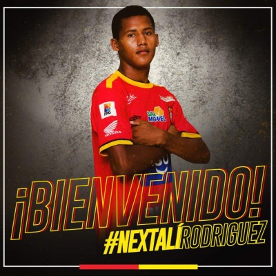 Mercado Centroamérica: Legionario regresa a El Salvador, Municipal con fichaje y catrachos son noticia en Costa Rica