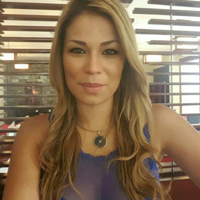 ¡Hermosa diputada! Pareja de futbolista tico embellece la política de su país
