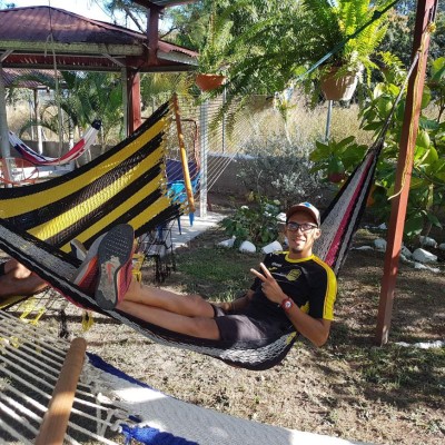 Moliendo caña, comiendo pan y de paseo; así la pasa Real España en Danlí, El Paraíso