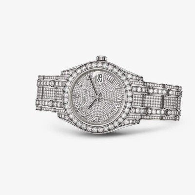 Romell Quioto presume su último lujo: Un reloj Rolex con diamantes&nbsp;&nbsp;