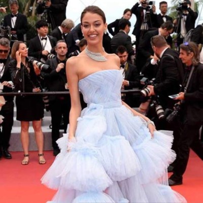 ¡Idénticas! Conocé Dilan Deniz, la modelo turca que se parece a Georgina Rodríguez &nbsp;