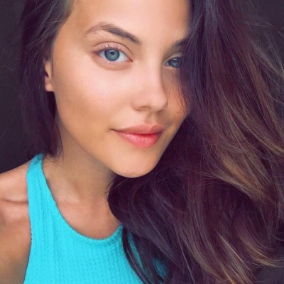 Laura Ortega, la espectacular novia del campeón costarricense de velocidad