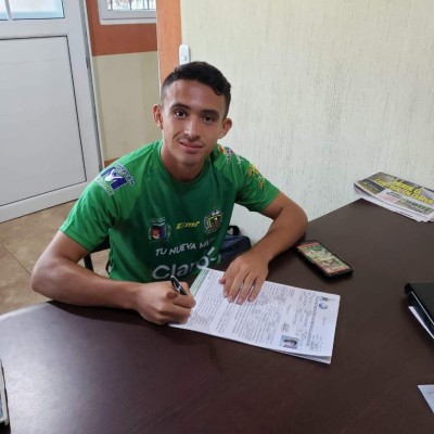 Fichajes Centroamérica: Barrida en Alajuelense, otro hondureño a Costa Rica y Guastatoya con primera alta