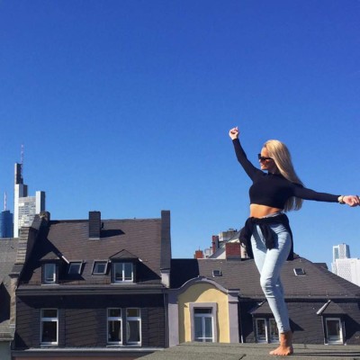 Janina Neoral, la exuberante novia alemana del jugador mexicano Marco Fabian