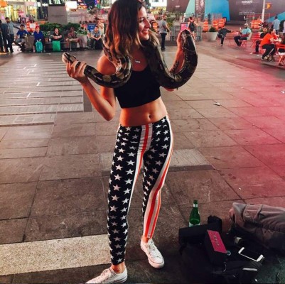 Lexy Panterra, la instructora de fitness que vuelve loco a todos con su 'perreo'