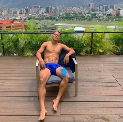 ¡Con algunas confesiones! Esta es la vida que lleva el hondureño Bryan Moya en Venezuela