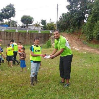 Jugadores hondureños que al retirarse del fútbol se volvieron 'gorditos'