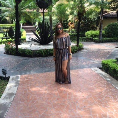 ¡Bellísima! Mary Escalante la hermosa periodista tica seguidora del Herediano