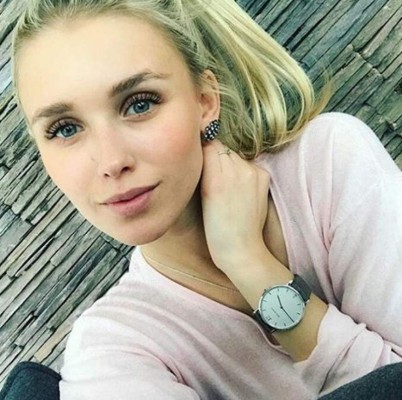 Demandan a novia de crack del Borussia Dortmund... ¡Por uso de Instagram!