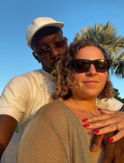 Le lanzaron ácido en los ojos y salvó a su hija: la impactante historia de Wissa