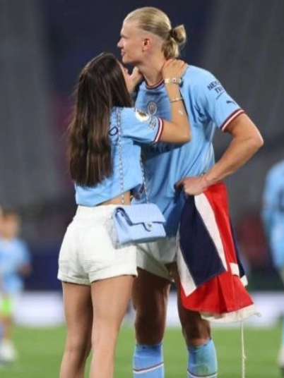 Lo tienen flechado: así festejó Haaland con su bella novia tras ganar la Champions con el Manchester City