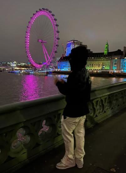 Así es la preciosa rubia de ojos azules que habría enamorado a un campeón del mundo: “Me encanta, es hermosa”