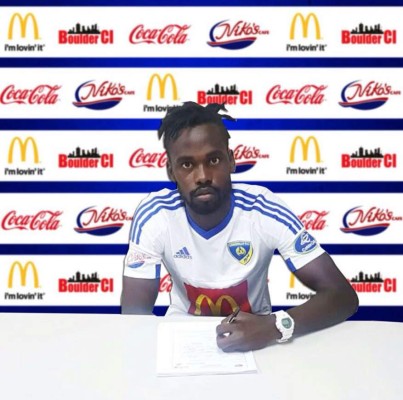 ¡INESPERADO! Tres hondureños animan los rumores y fichajes