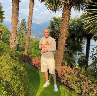 Nuevo miembro en la familia, amigos peludos y redes: La nueva vida y vacaciones de Zidane tras dejar al Real Madrid&nbsp;&nbsp;