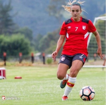 Melissa Herrera, la hermosa futbolista tica que buscará brillar en Francia