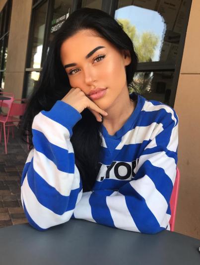 ¡Bien enamorados! Así fueron captados Bellingham con su espectacular novia mientras se recupera de su lesión