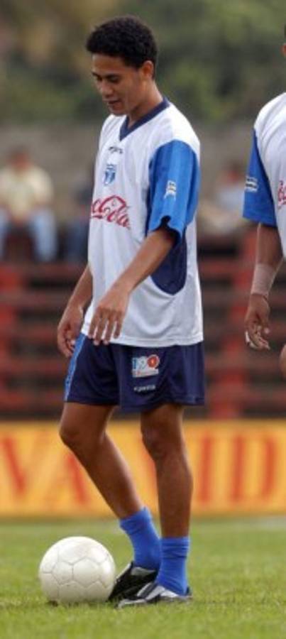 La convocatoria que desató polémica en Honduras en el 2003 con dos naturalizados