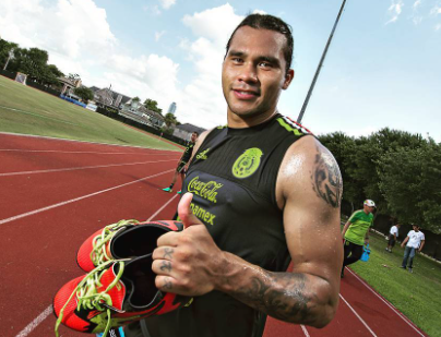 ¡Se sacó la lotería! El jugoso salario del ‘Gullit’ Peña en Emiratos Árabes tras su breve paso por el Vida de Honduras