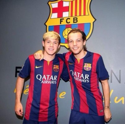 ¡Los famosos tienen su equipo para el clásico español Barcelona-Real Madrid!