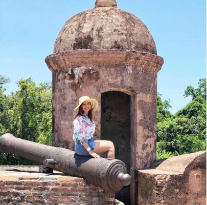 ¡Se termina el verano! Famosas hondureñas y sus fotos en las playas
