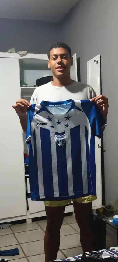 Riquelme, el joven brasileño que anhela jugar con la Selección de Honduras
