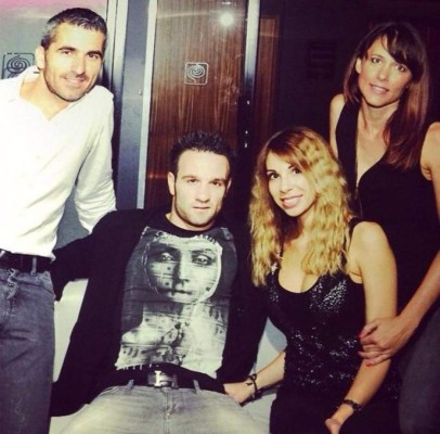 Fanny Lafon, novia de Valbuena, se ha convertido en su consuelo en pleno escándalo