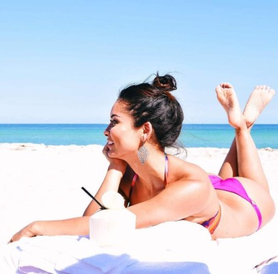 Lola Laymon, la bella nicaraguense que alentará a su país en la Copa Oro