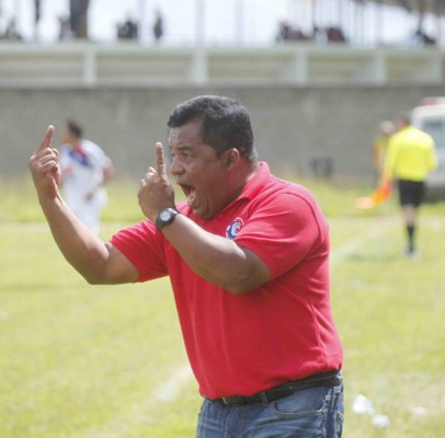 BOMBAZOS: Se cae fichaje anunciado por Olimpia; Motagua va por un colombiano