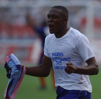 La convocatoria que desató polémica en Honduras en el 2003 con dos naturalizados